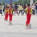 Joueurs de toupie sur plateau à Shuicheng